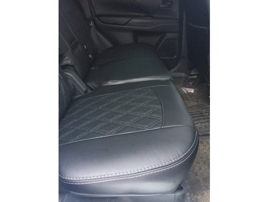 Авточехлы на Mitsubishi Outlander 3 Авточехлы на Mitsubishi Outlander 3